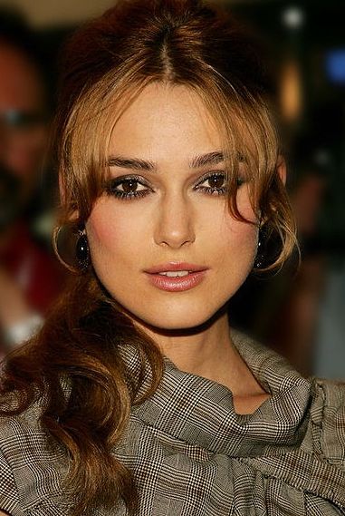 Keira_Knightley2005.jpg (54754 bytes)