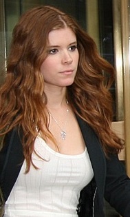 KateMaraSept08WikiCommons-crp.jpg (25044 bytes)